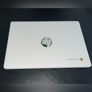 HP Chromebook 11-inch Laptop